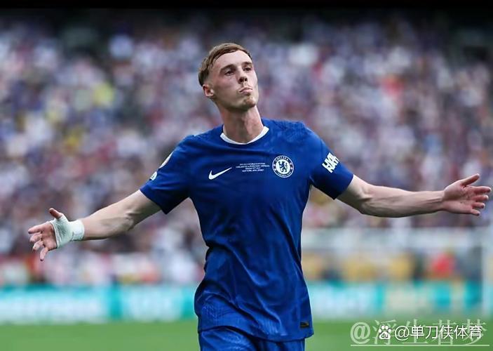 44岁传奇门将世俱杯93分钟神勇救主!3项纪录震撼全场,日睡仅3小时 44岁传奇门将世俱杯93分钟神勇救主!3项纪录震撼全场,日睡仅3小时