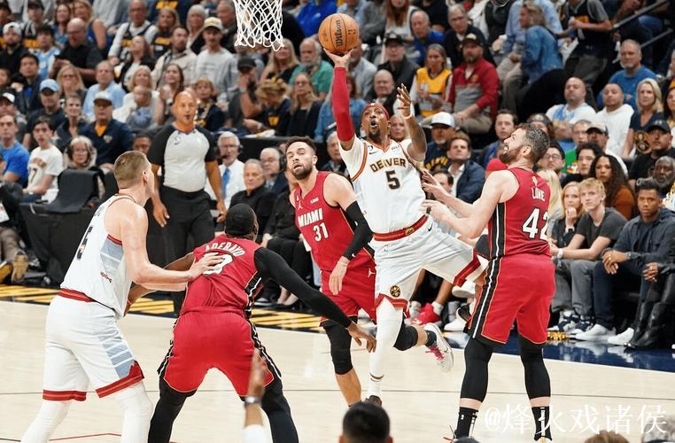 巴特勒回归热火不敌掘金 武切维奇砍40分公牛仍遭4连败 巴特勒回归热火不敌掘金 武切维奇砍40分公牛仍遭4连败